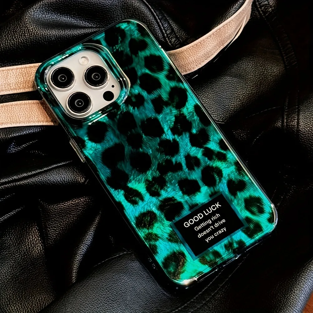 غطاء هاتف شفاف ومتين بتصميم ري - مراجعة Phone Accessories Kiosk وسعره
